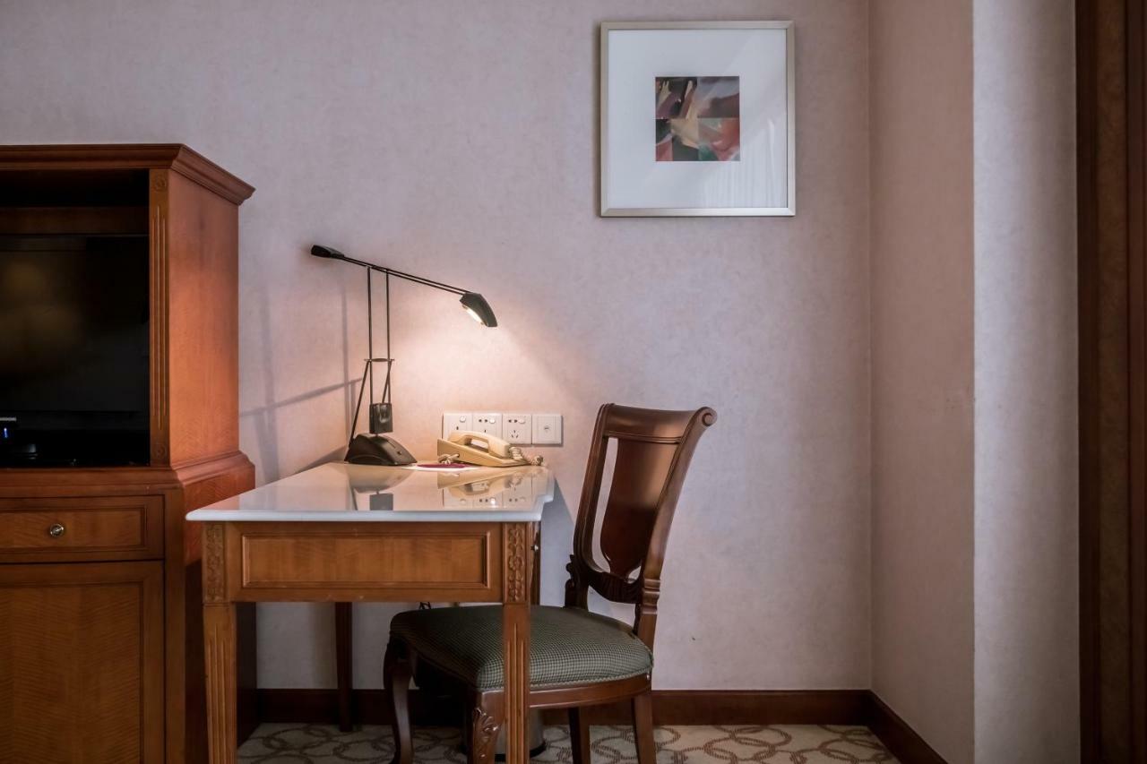 Crowne Plaza Zhanjiang Kang Yi, An Ihg Hotel Eksteriør billede