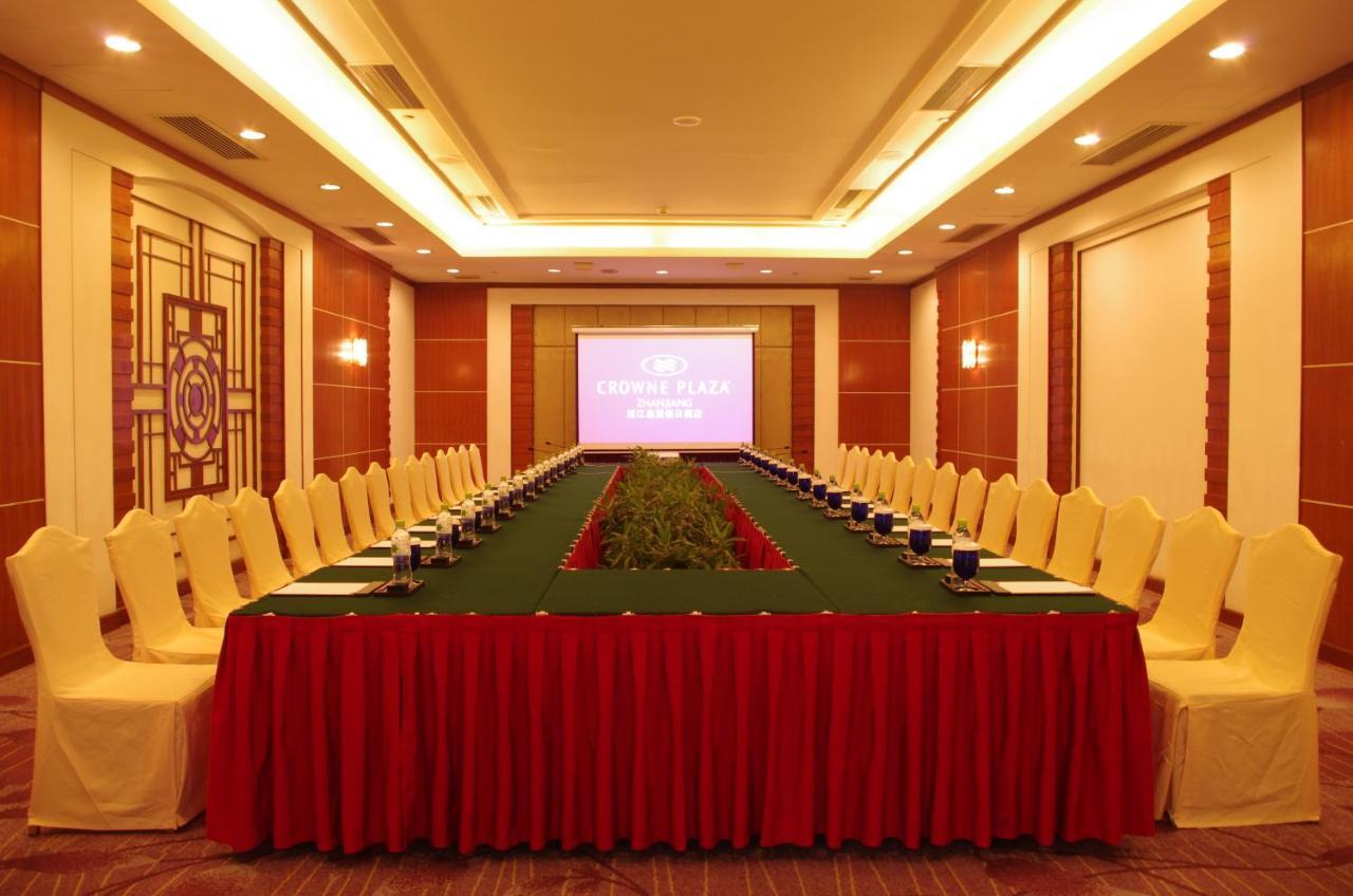 Crowne Plaza Zhanjiang Kang Yi, An Ihg Hotel Eksteriør billede
