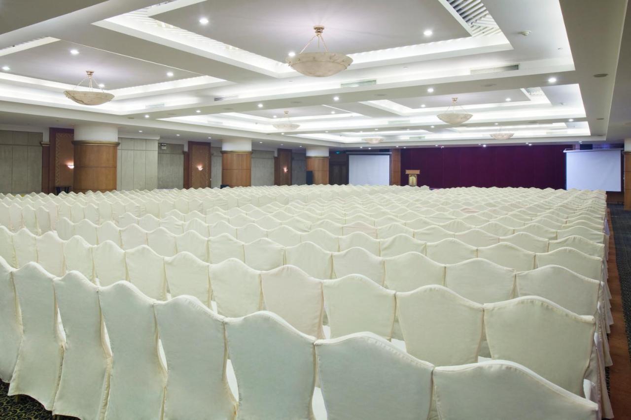 Crowne Plaza Zhanjiang Kang Yi, An Ihg Hotel Eksteriør billede
